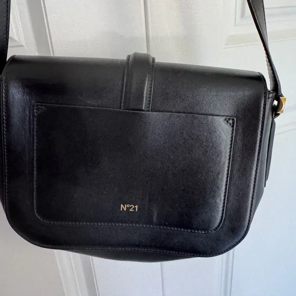 N21 Black Leather Shoulder Bag Gold Hardware Made in Italy $1,100